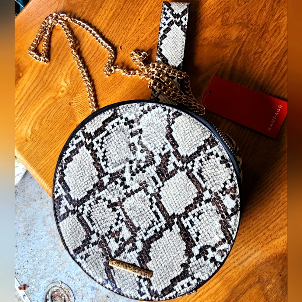 NWT 8" x "2.25 Silver Round Rampage Purse